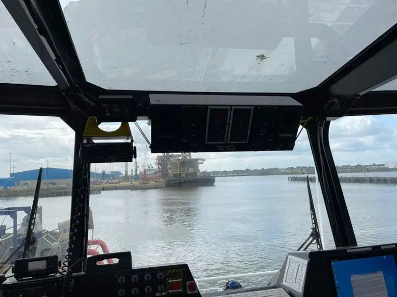 Kapal kontainer keur dijual