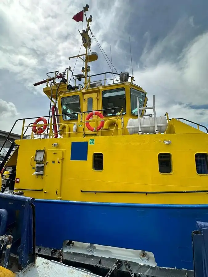 Kapal penarik keur dijual