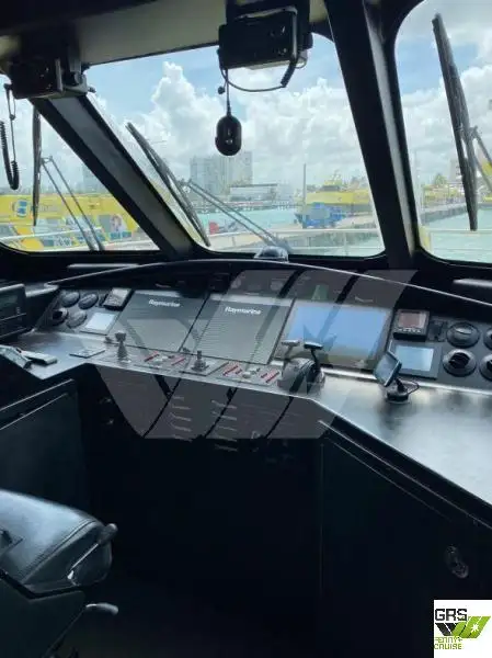 Kapal pesiar keur dijual