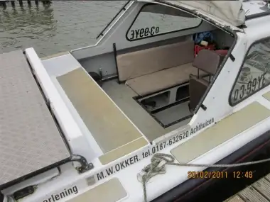 Kapal kerja keur dijual