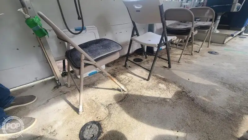 Kapal pesiar keur dijual
