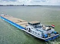 Kapal pangangkut barang curah keur dijual