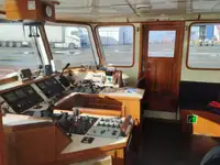 Kapal penarik keur dijual