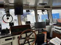 Kapal penarik keur dijual