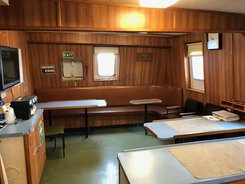 Kapal penarik keur dijual