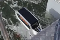 Kapal wadahna pikeun dijual