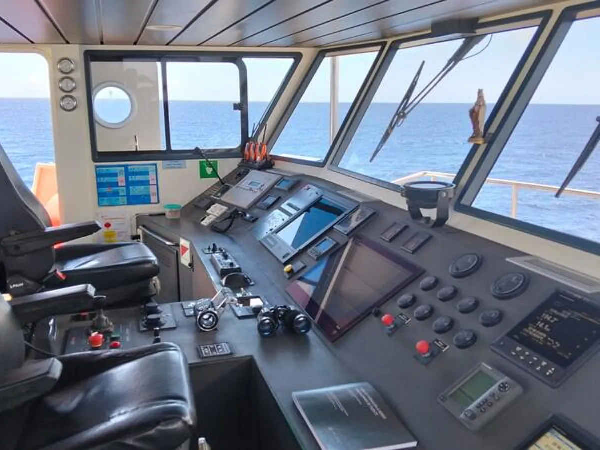 Kapal fery keur dijual