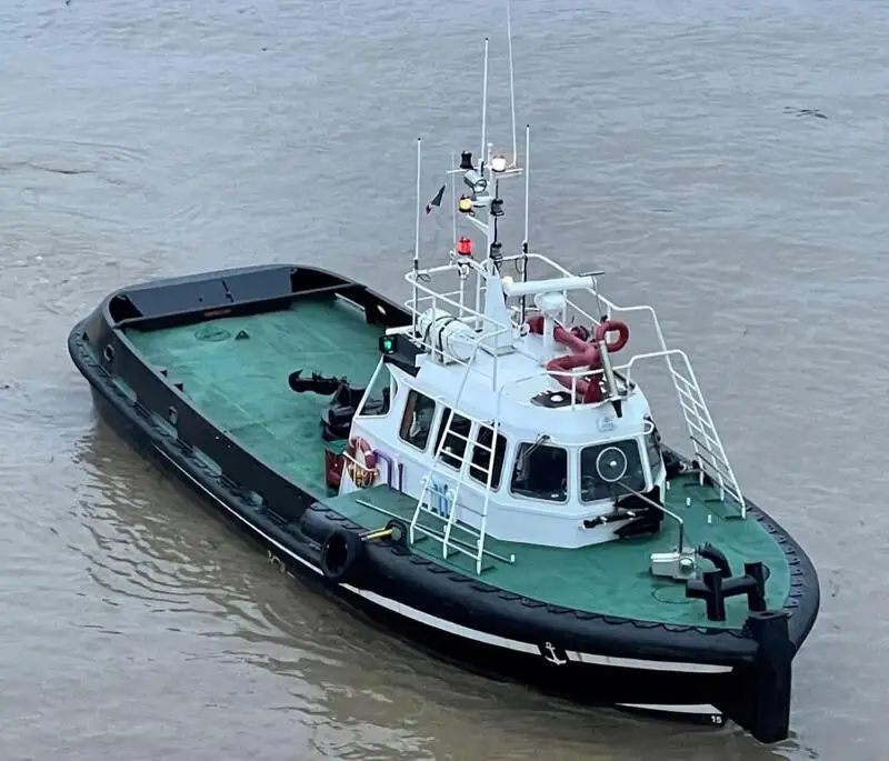 Kapal penarik keur dijual