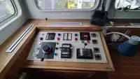 Kapal pasokan keur dijual