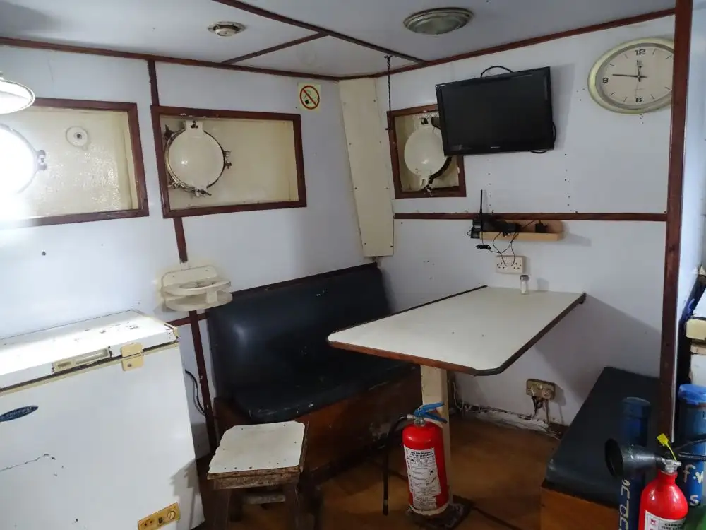 Kapal penarik keur dijual