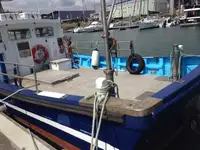 Kapal kerja keur dijual
