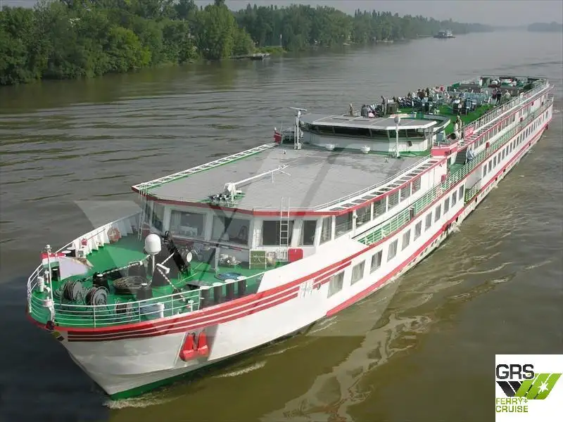 Kapal pesiar keur dijual