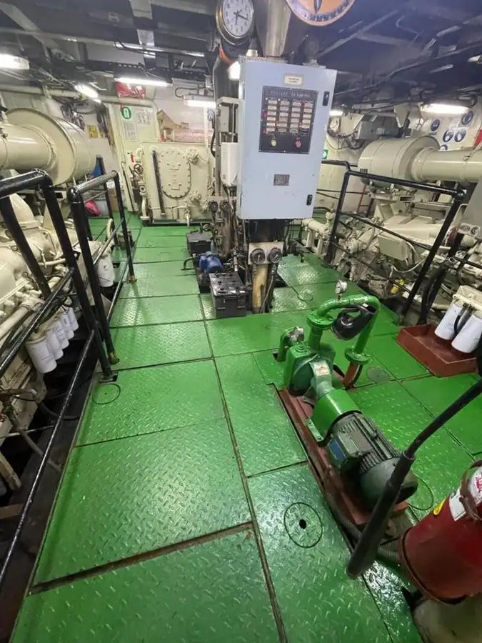 Kapal penarik keur dijual