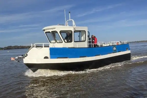 Kapal kerja keur dijual