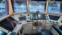 Kapal pangangkut lauk hirup keur dijual