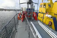 Kapal penyelamat keur dijual