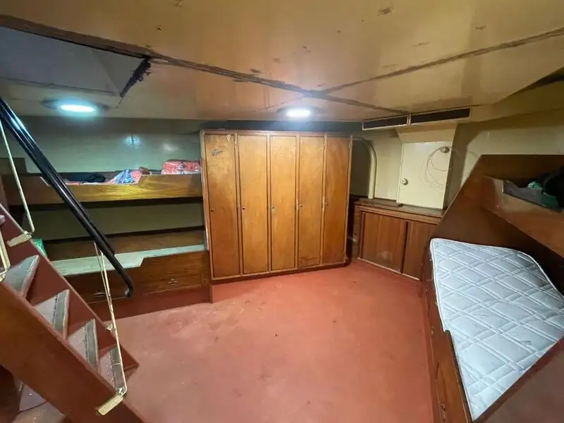 Kapal penarik keur dijual