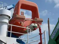 Kapal pangangkut barang curah keur dijual