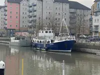 Trawler pikeun dijual