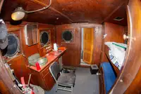 Kapal penarik keur dijual