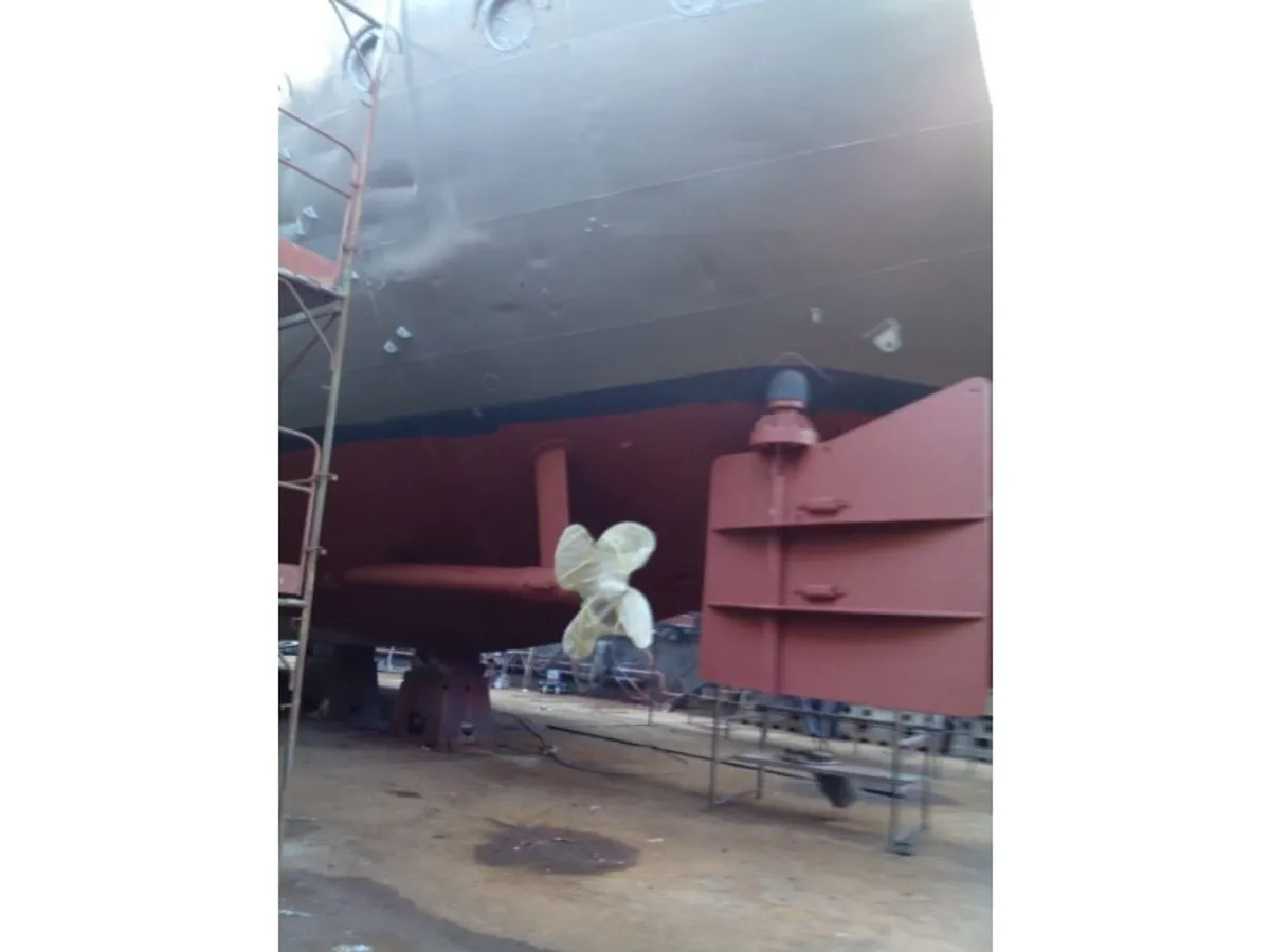 Kapal keruk keur dijual