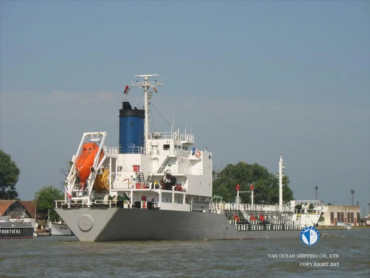 Kapal tangki minyak/bahan kimia keur dijual