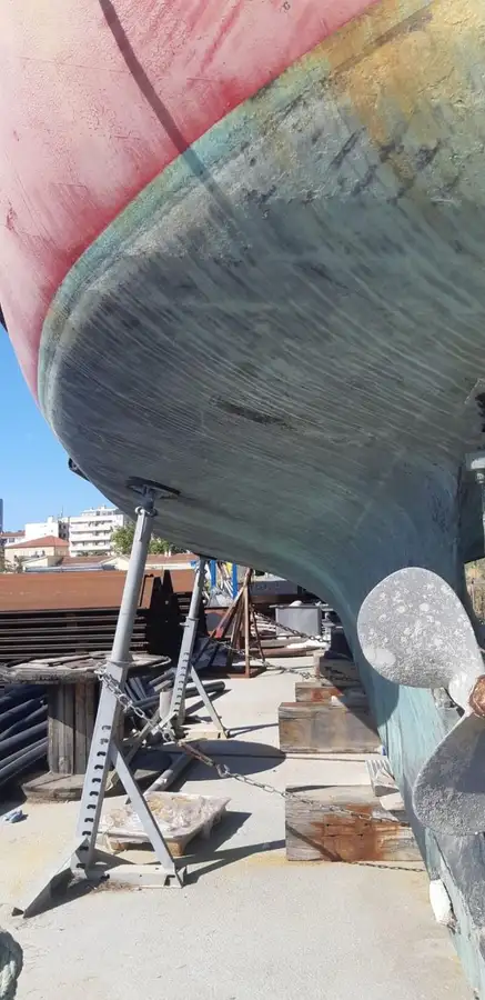 Kapal pilot keur dijual