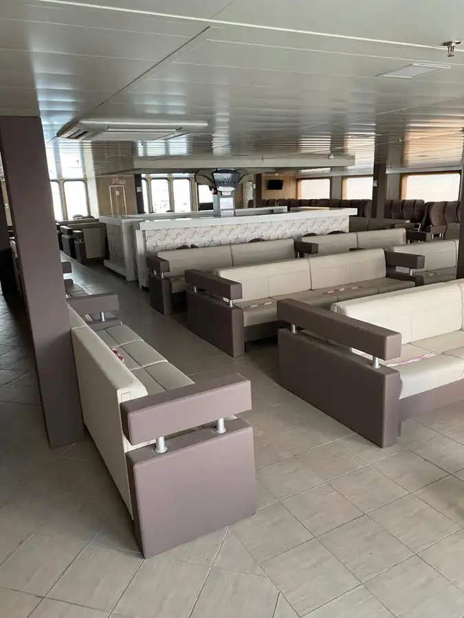 Kapal RoPax keur dijual
