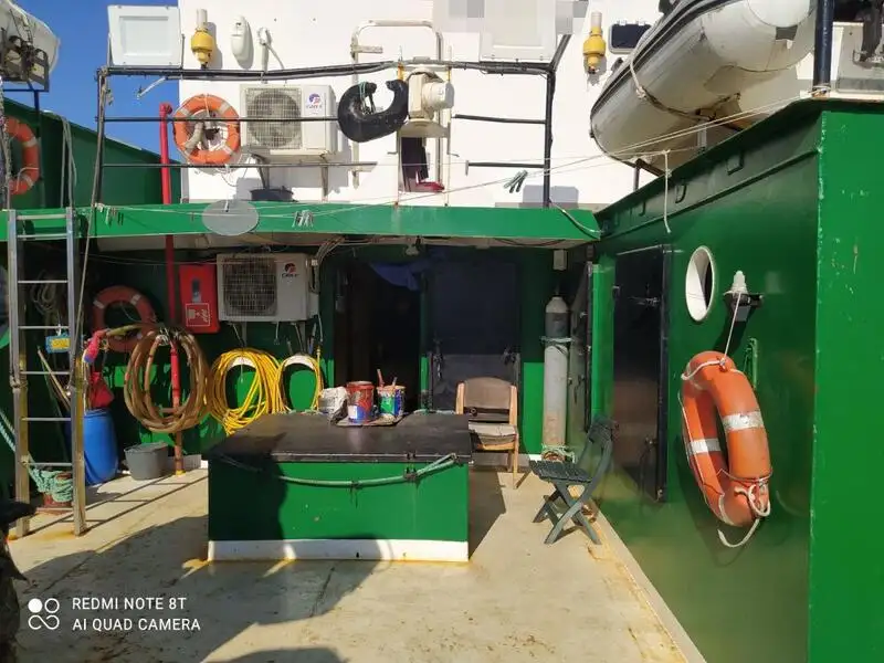 Kapal kerja keur dijual