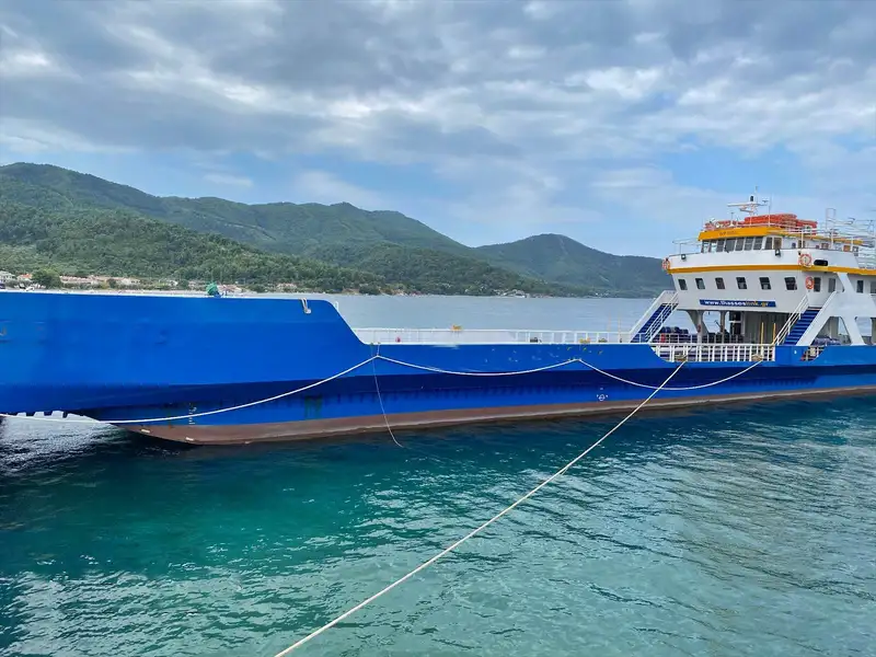 Kapal RoPax keur dijual