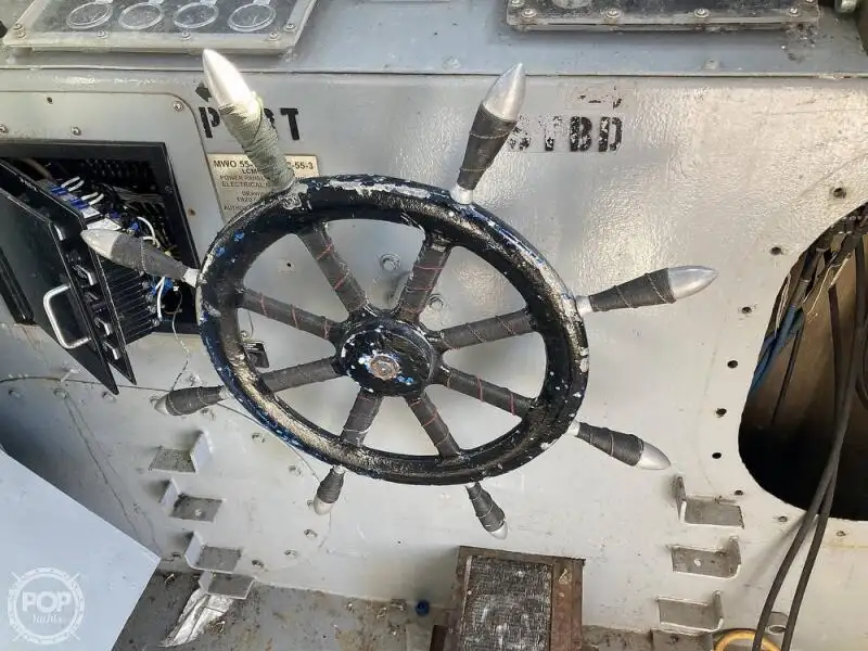 Kapal pendaratan, tangki keur dijual