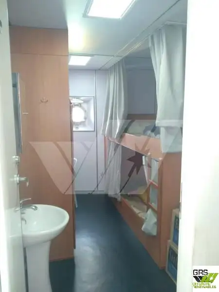 Kapal pendaratan, tangki keur dijual