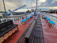 Kapal pesiar keur dijual