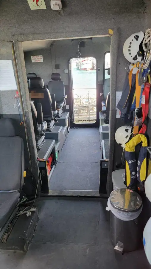 Kapal kontainer keur dijual