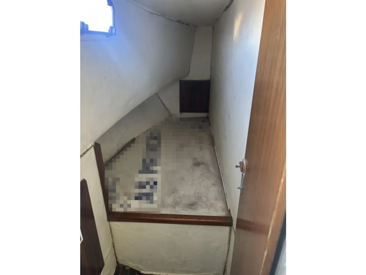 Kapal kerja keur dijual