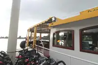Kapal pesiar keur dijual