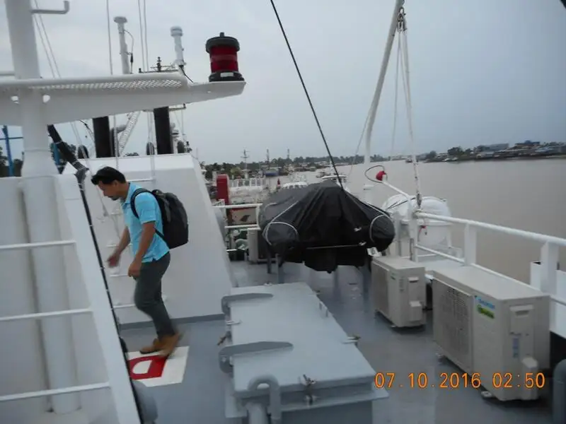 Kapal kontainer keur dijual