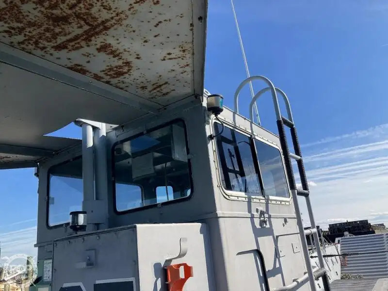 Kapal pendaratan, tangki keur dijual