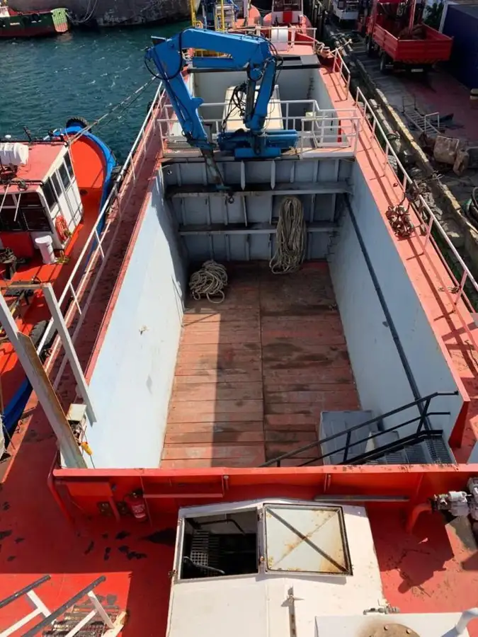 Kapal kerja keur dijual
