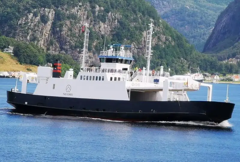 Kapal fery keur dijual