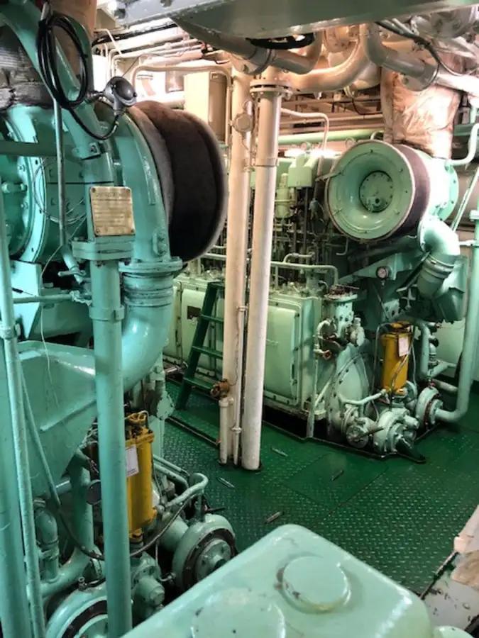 Kapal penarik keur dijual