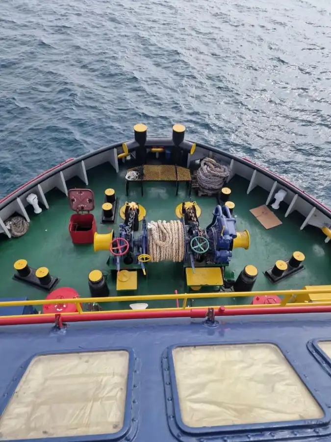 Kapal pasokan keur dijual