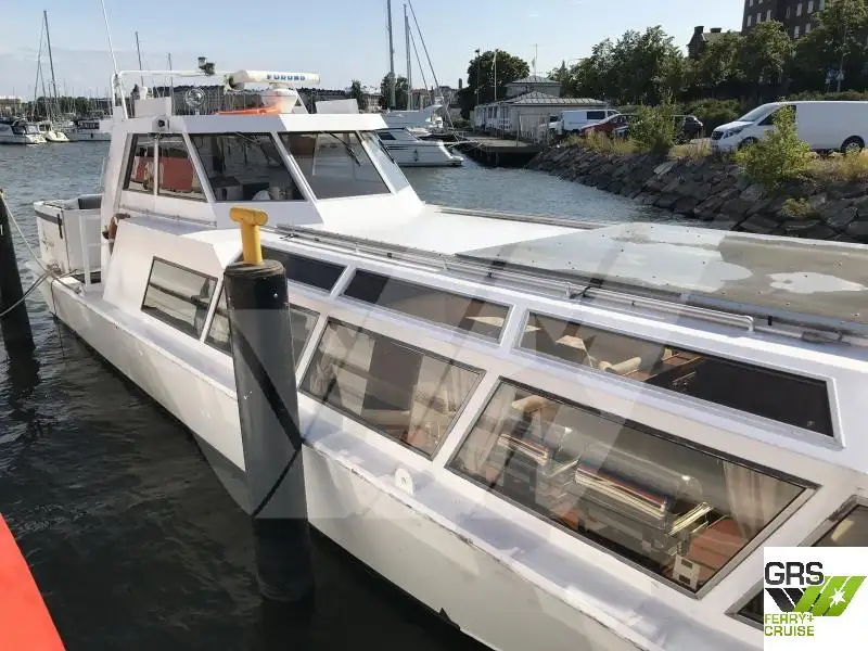 Kapal pesiar keur dijual