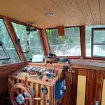 Kapal pesiar keur dijual
