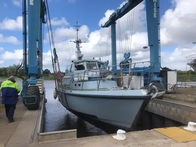 Kapal survei keur dijual