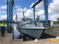 Kapal survei keur dijual