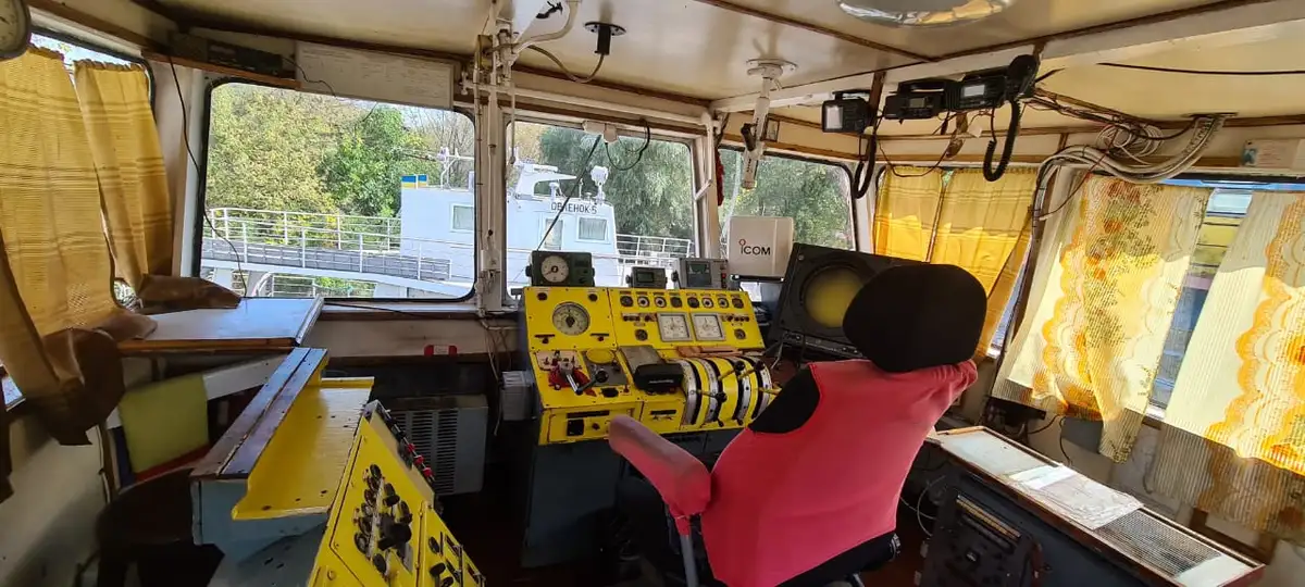Kapal penarik keur dijual