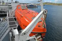 Kapal kontainer keur dijual