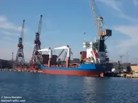 Kapal pangangkut barang curah keur dijual