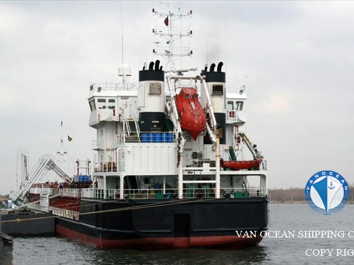 Kapal tangki minyak/bahan kimia keur dijual
